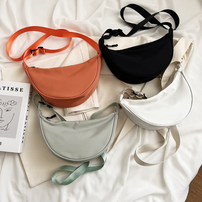 Νάιλον τσάντα crossbody crossbody τσάντα crossbody γυναικεία 2024 NEW DUMPLING ελαφρύ βάρος κάτω από τα χέρια τσάντα όλο το ώμο καμβά τσάντα