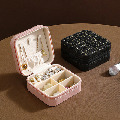Μικρές σειρές αρωμάτων SIMPLE STORAGE TRAVEL PORTABLE JEWELRY STORAGE BOX EARRINGS RING RING Μικρό κοσμηματοπωλείο
